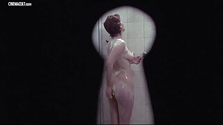 Блондинка приймає душ на відкритому повітрі і мастурбує свою мокру укрїнське порно кицьку - 2022-03-28 05:46:52